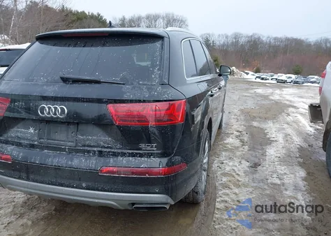 2018 Audi Q7 3.0T Premium from USA, damaged, VIN WA1LAAF7XJD038585